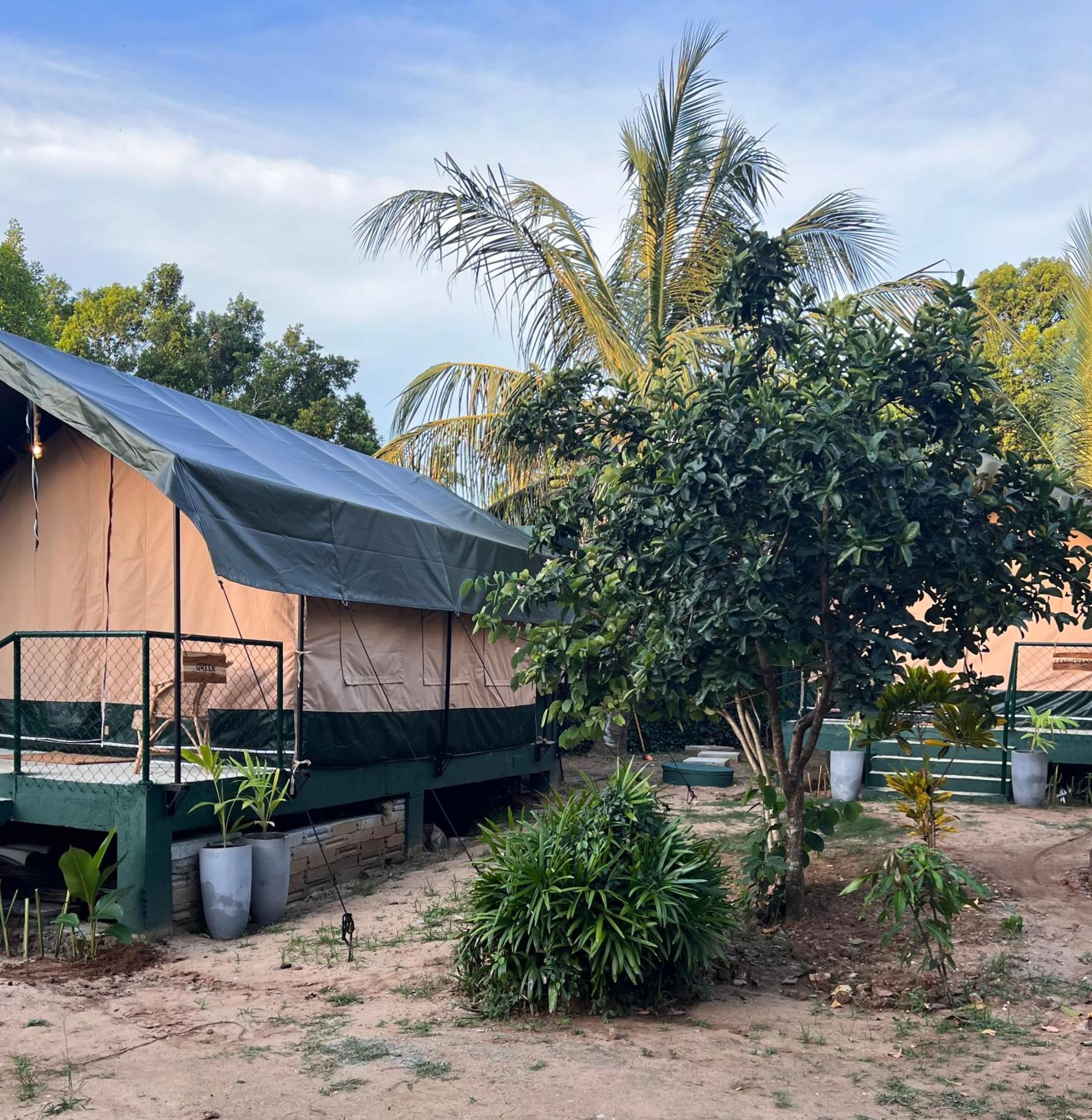 فندق At One - Glamping Rekawa المظهر الخارجي الصورة